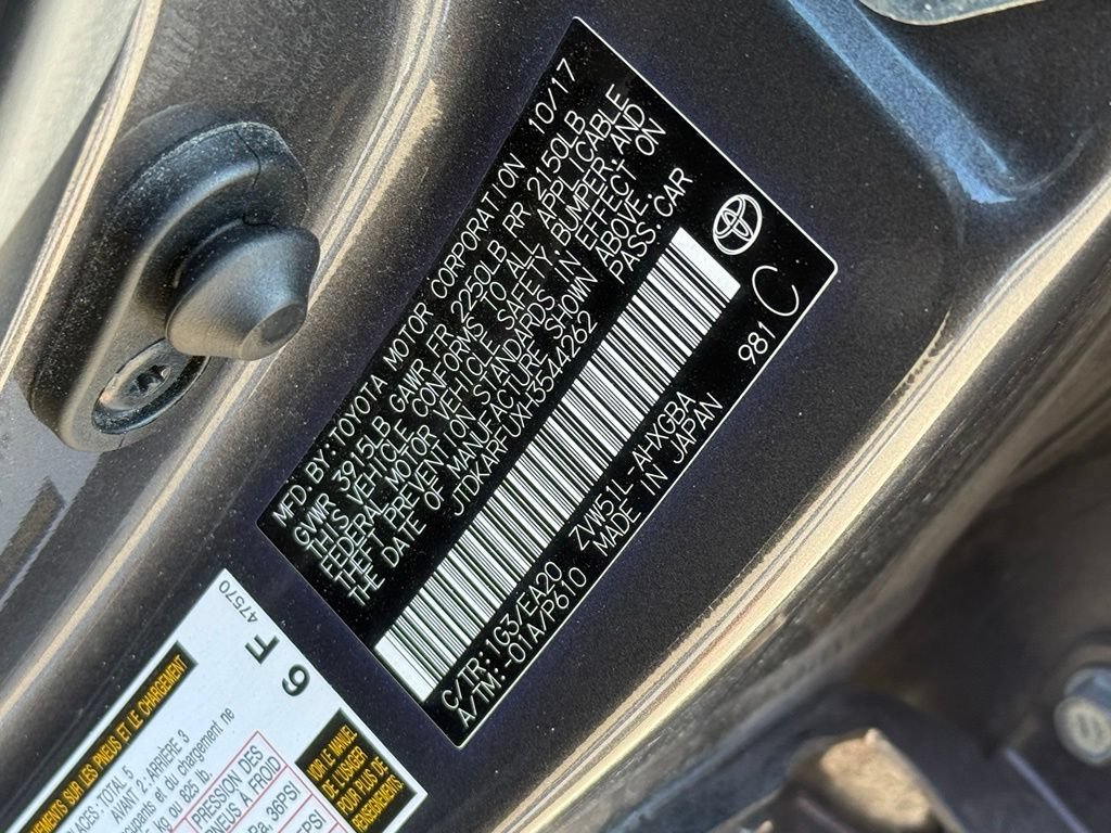 Used 2017 Toyota Prius Four FWD image 32