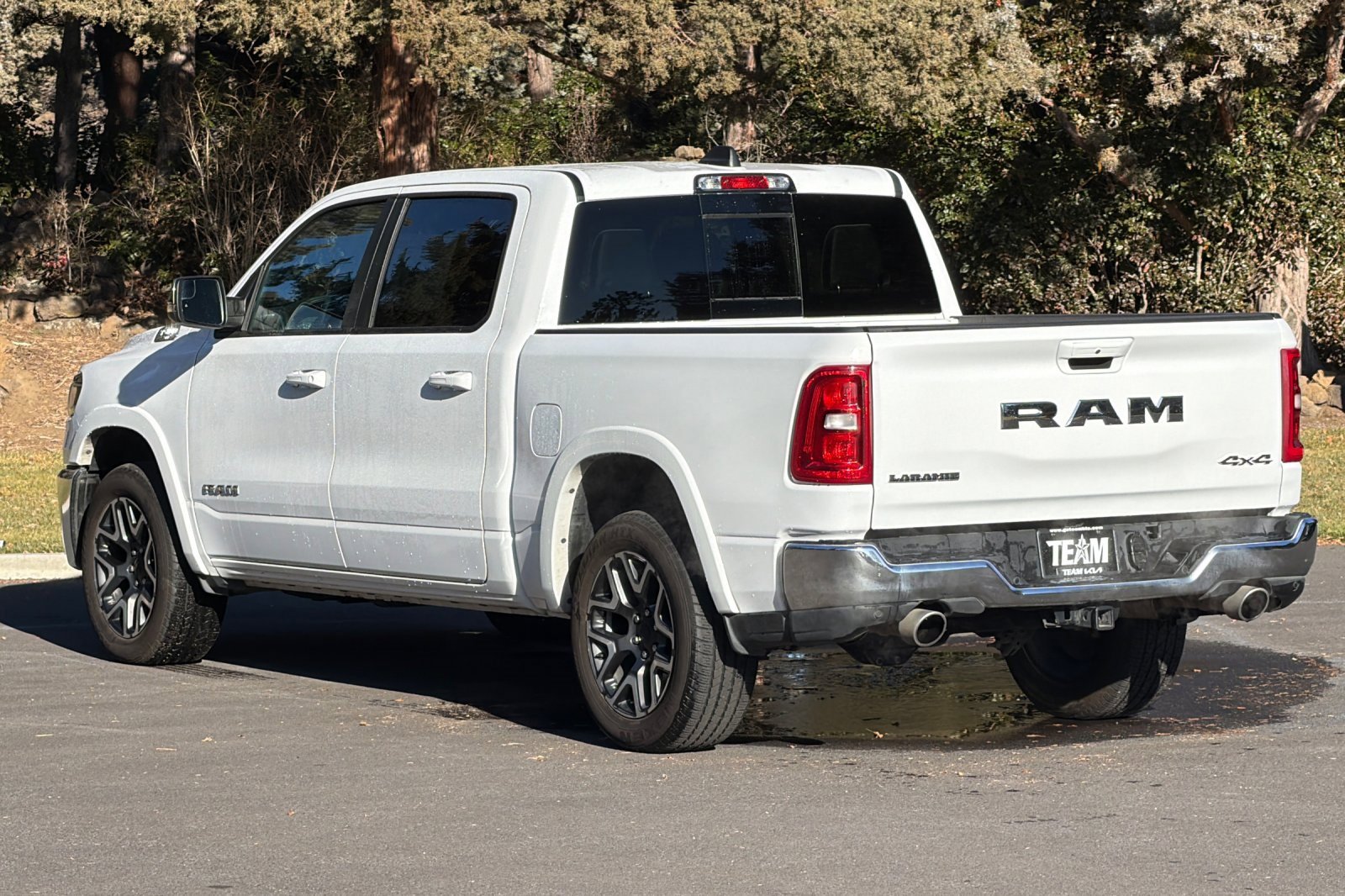 Used 2025 RAM 1500 Laramie image 6