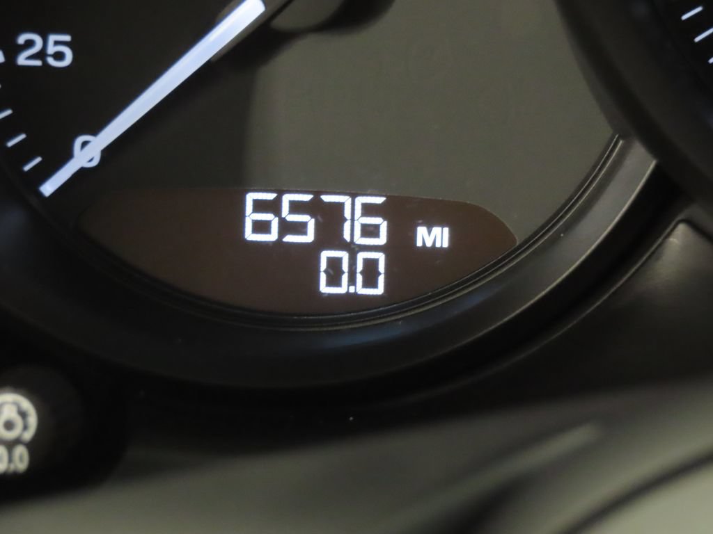 Certified 2026 Porsche Macan AWD/4WD image 18
