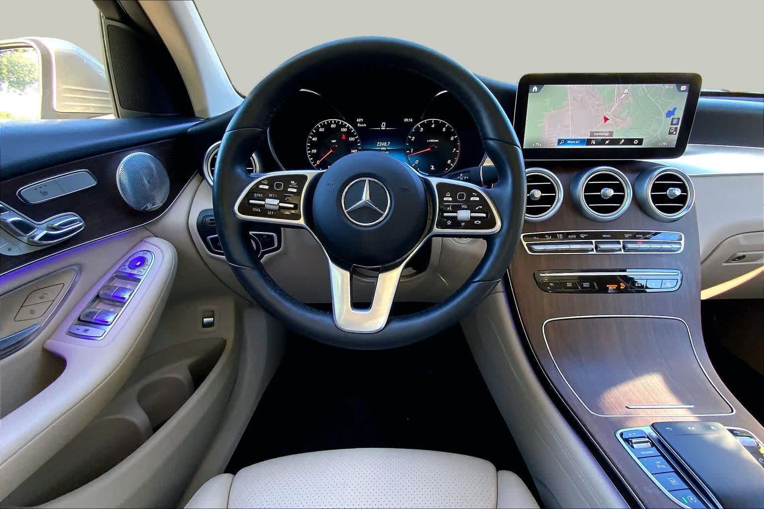 Used 2021 Mercedes-Benz GLC 300 4MATIC image 6