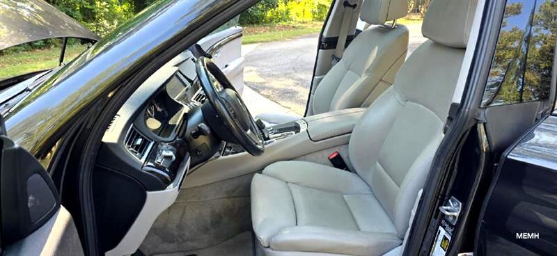 Used 2012 BMW 550i Gran Turismo w/ Driver Assistance Pkg image 17