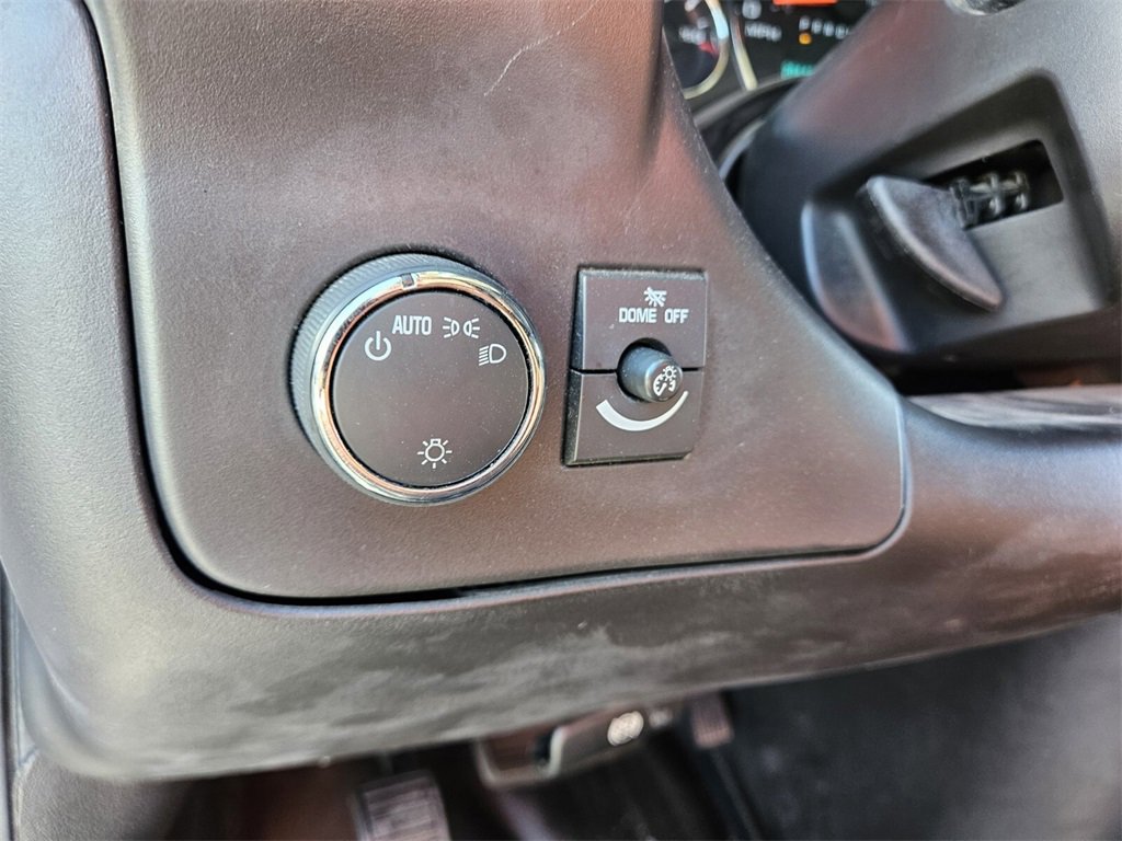 Used 2023 GMC Savana 2500 w/ Driver Convenience Package image 28