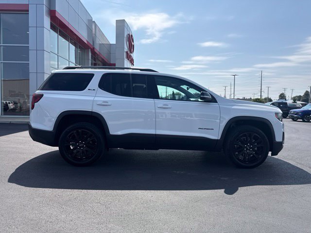 Used 2023 GMC Acadia SLE w/ Driver Convenience Package FWD image 8