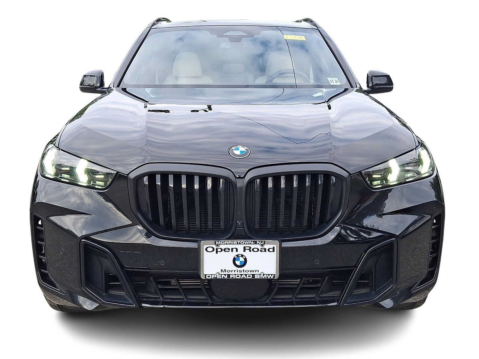 Used 2025 BMW X5 xDrive40i w/ M Sport Package AWD/4WD image 2