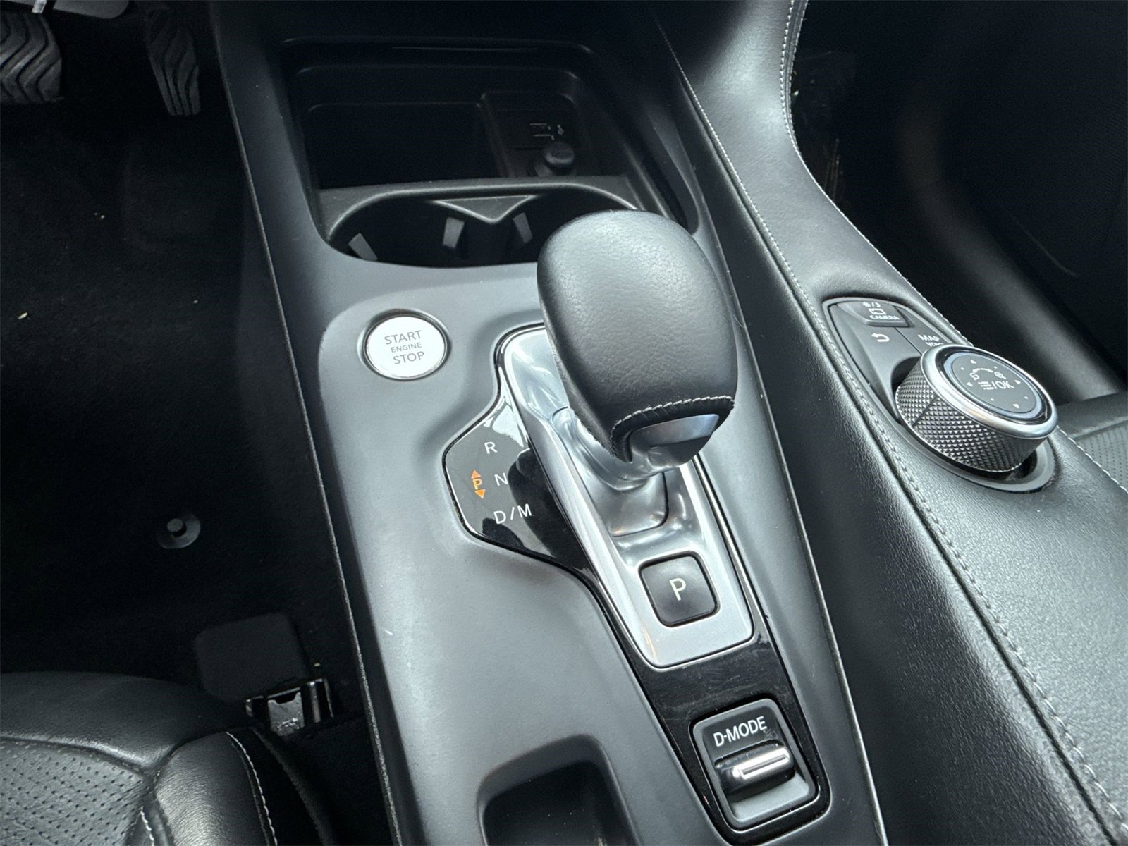 Used 2019 INFINITI QX50 Essential w/ Premium Heat Package image 30