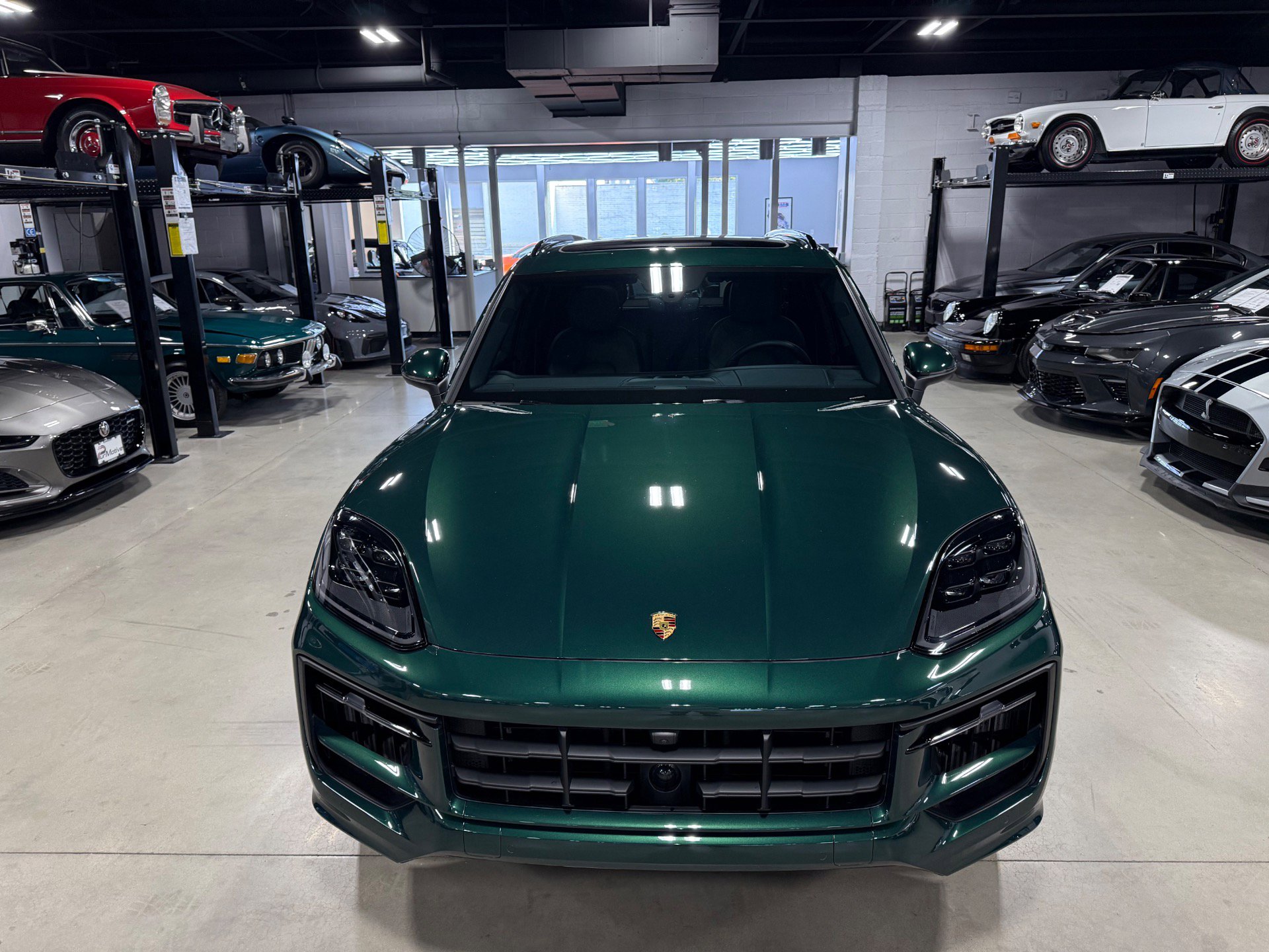 Used 2024 Porsche Cayenne S image 14