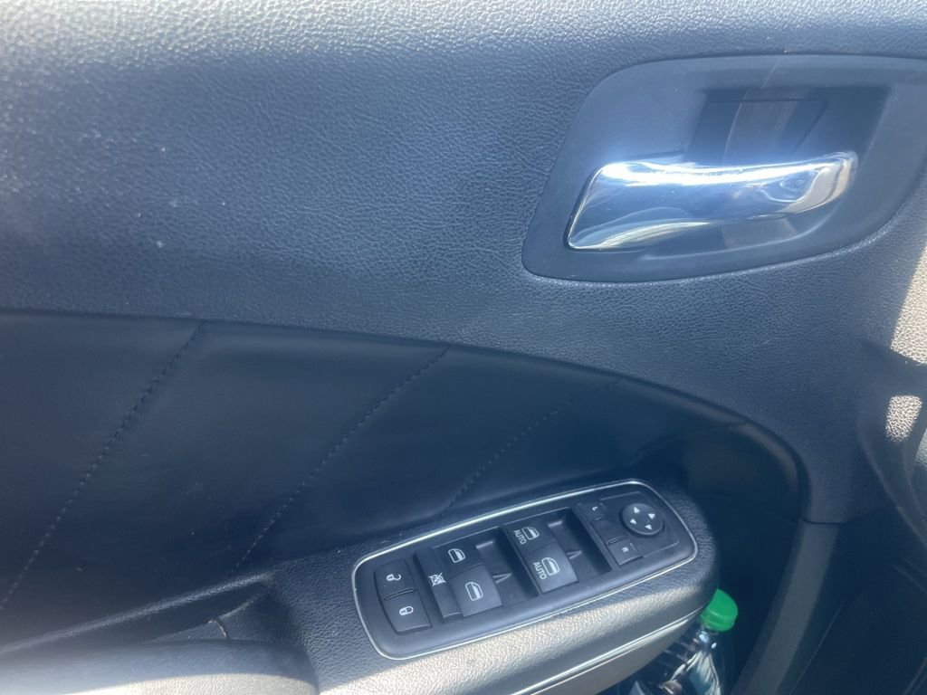 Used 2014 Dodge Charger R/T RWD image 11