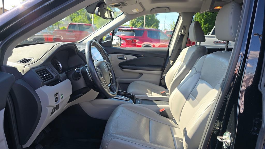 Used 2017 Honda Pilot Elite image 23