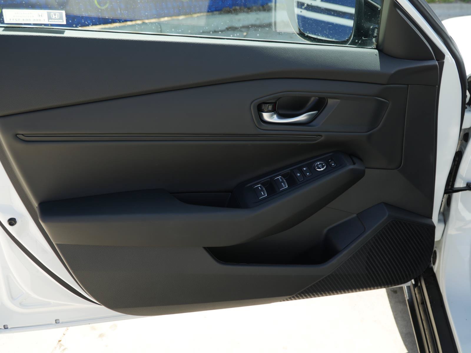 Used 2026 Honda Accord SE image 5