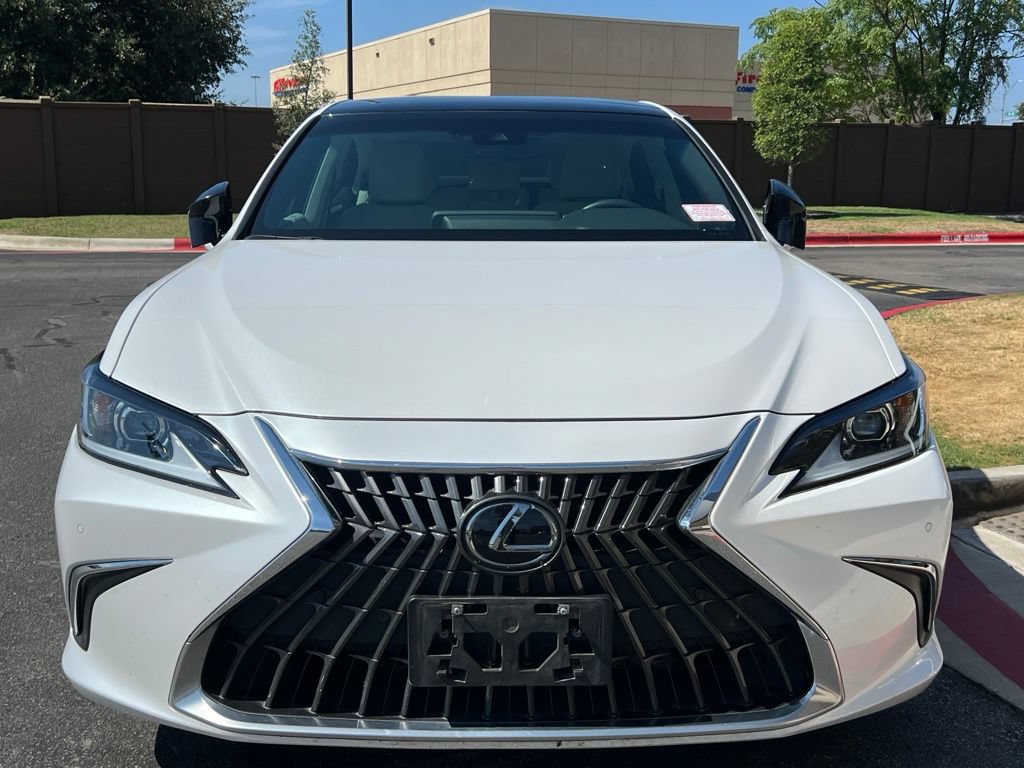 Used 2024 Lexus ES 350 w/ Premium Package FWD image 2