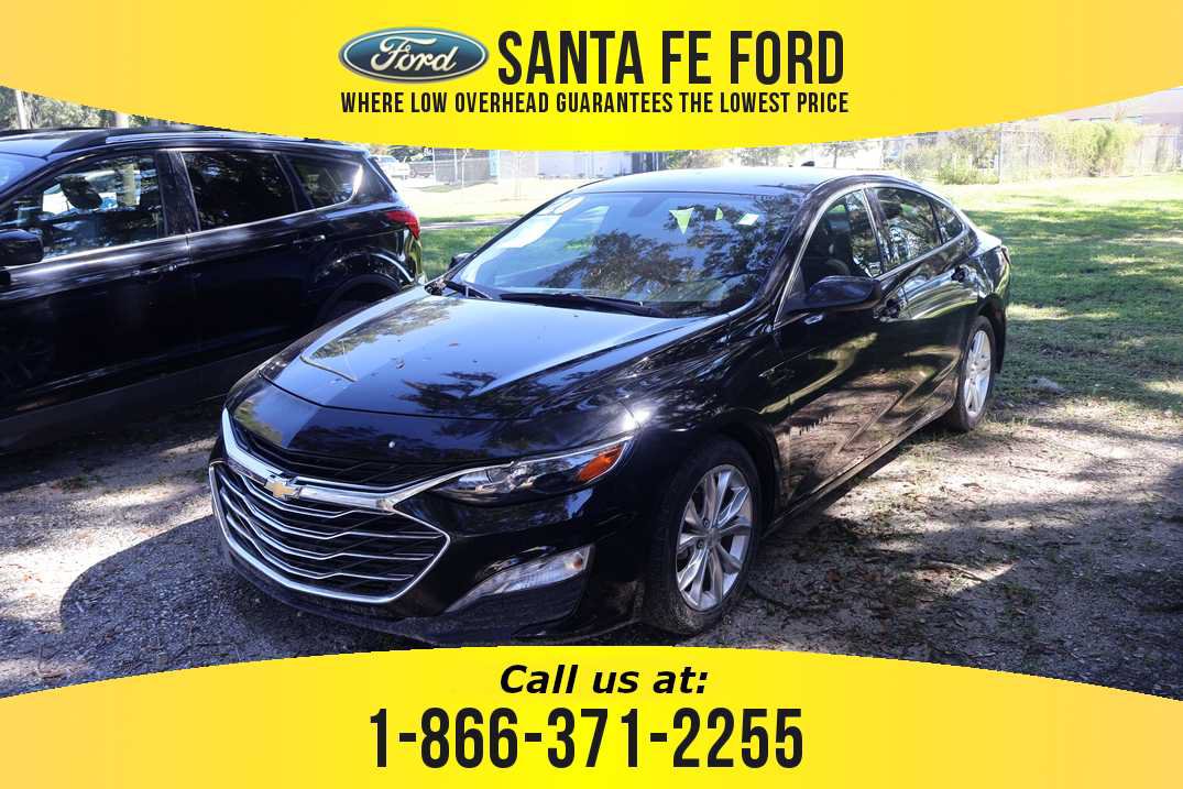 Used 2020 Chevrolet Malibu LT FWD image 1