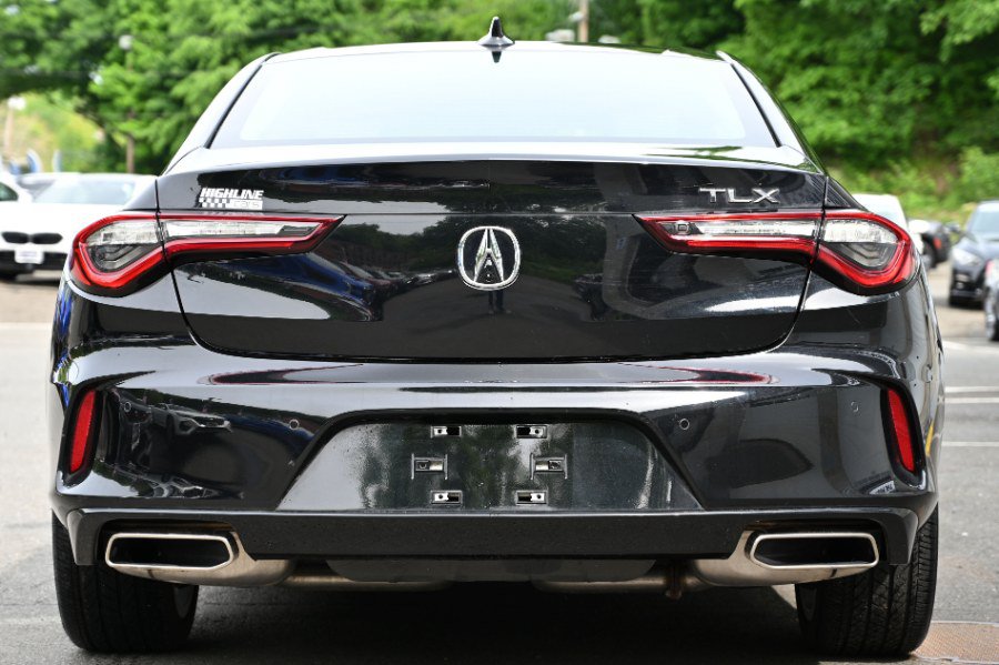 Used 2023 Acura TLX w/ Technology Package FWD image 5