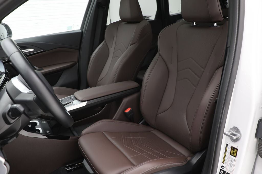 Used 2025 BMW X1 xDrive28i image 15