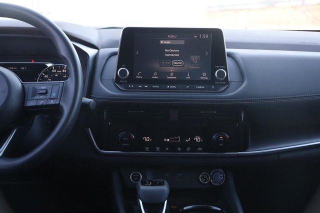 Used 2021 Nissan Rogue SV image 22