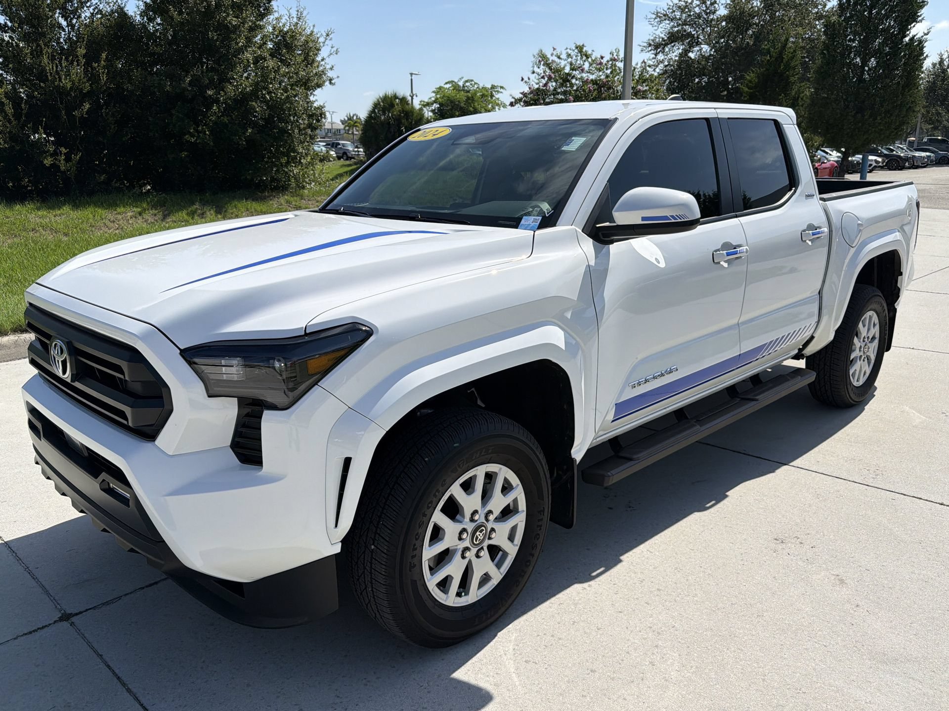 Used 2024 Toyota Tacoma SR5 RWD image 8