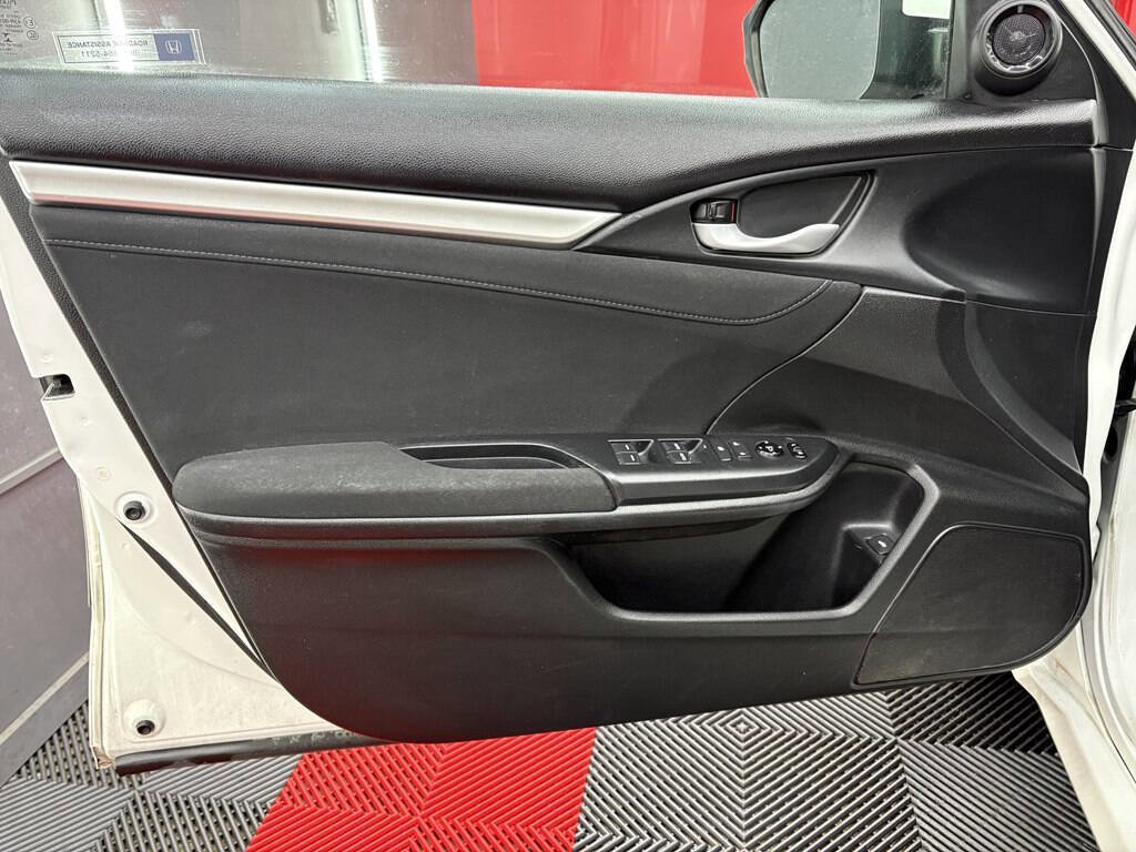 Used 2016 Honda Civic EX image 7
