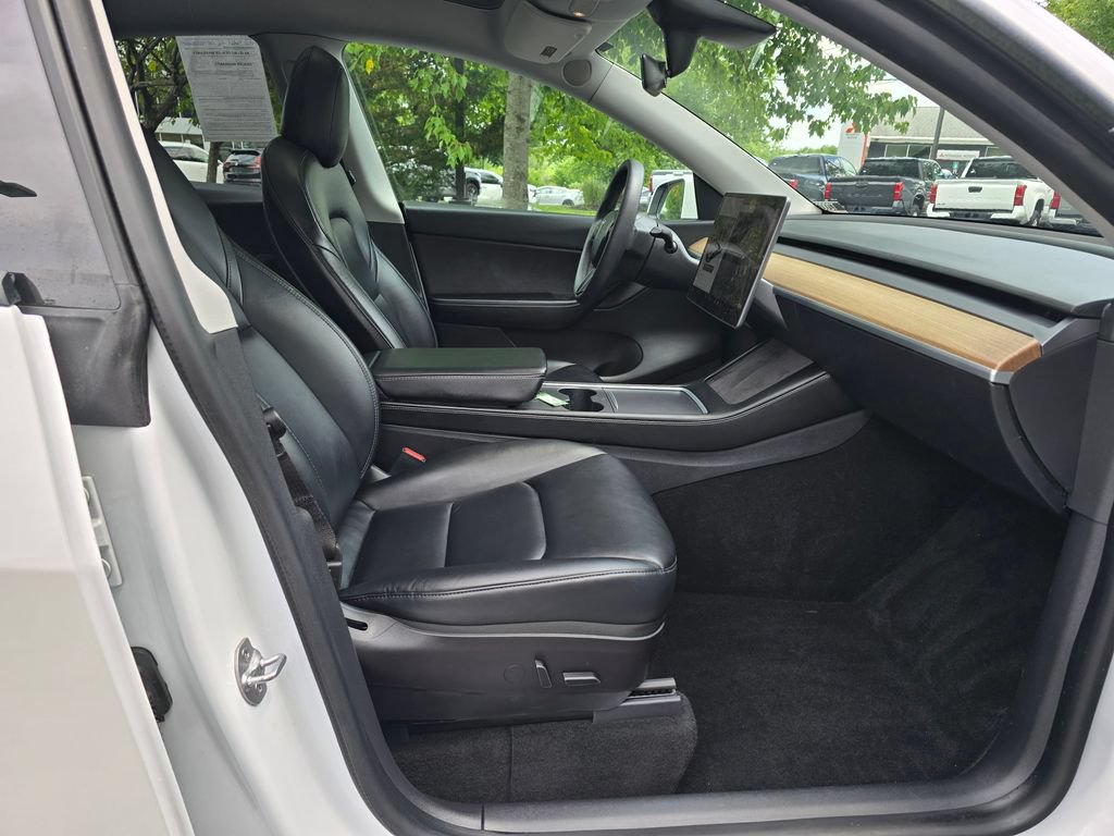 Used 2021 Tesla Model Y Long Range AWD/4WD image 10