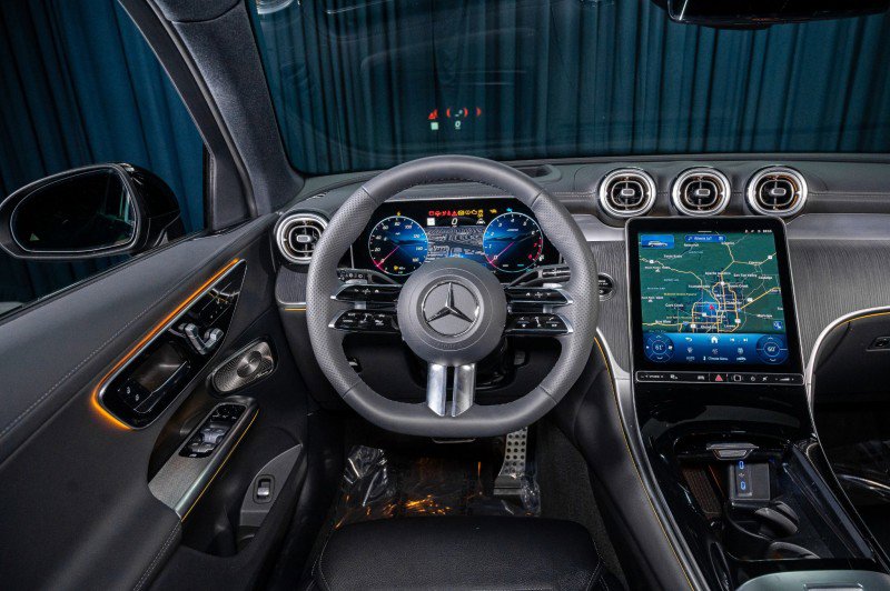 New 2026 Mercedes-Benz GLC 300 4MATIC image 14
