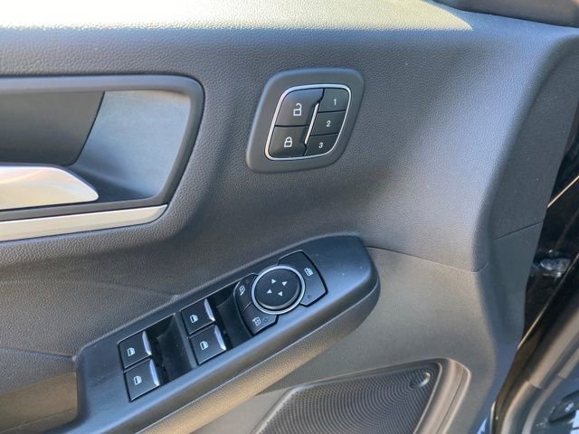 Used 2023 Ford Escape Platinum AWD/4WD image 16