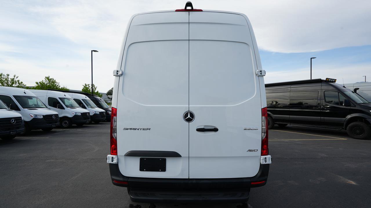 New 2025 Mercedes-Benz Sprinter 2500 image 6