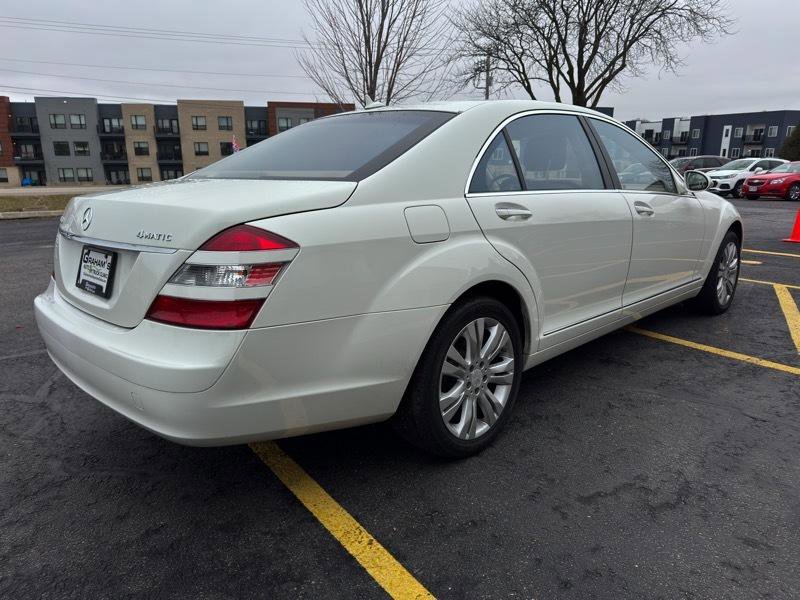 Used 2009 Mercedes-Benz S 550 4MATIC image 7