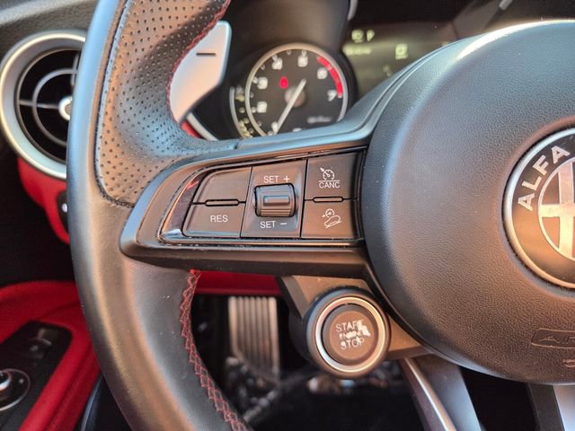 Used 2021 Alfa Romeo Stelvio Ti Sport AWD/4WD image 31