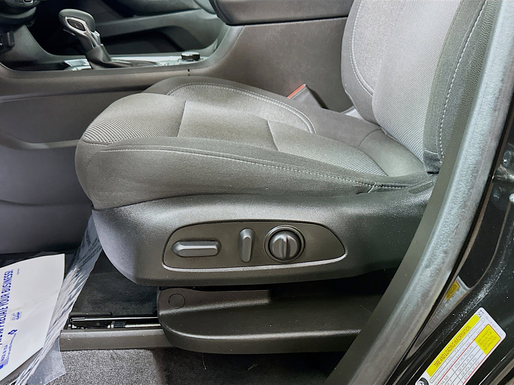 Used 2023 Chevrolet Traverse LT w/ Rear Camera Mirror Package AWD/4WD image 18