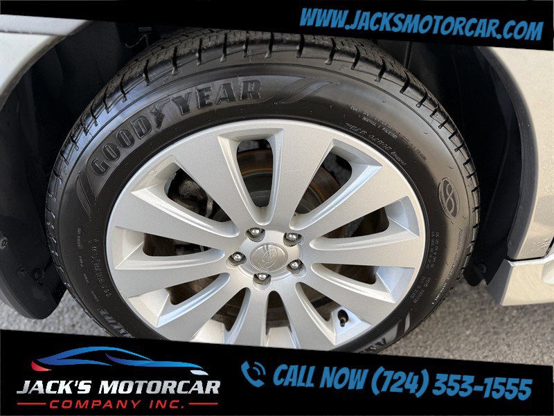 Used 2011 Subaru Legacy 3.6R Limited w/ Appearance Package 1E AWD/4WD image 27