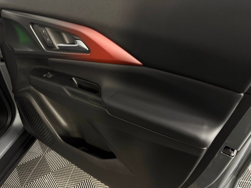 Used 2024 Chevrolet Equinox EV RS image 34