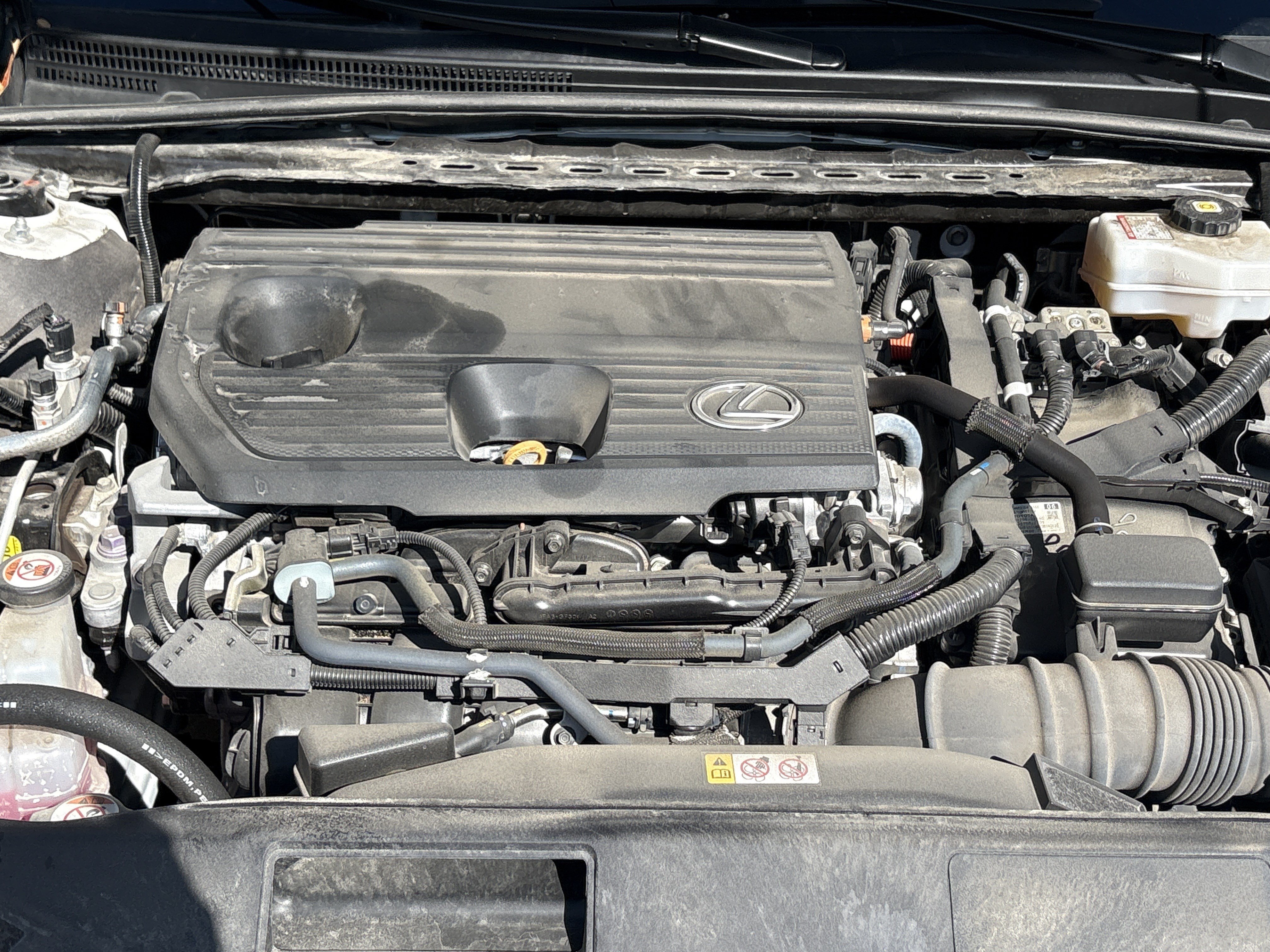 Used 2023 Lexus ES 300h w/ Accessory Package (Z2) FWD image 34