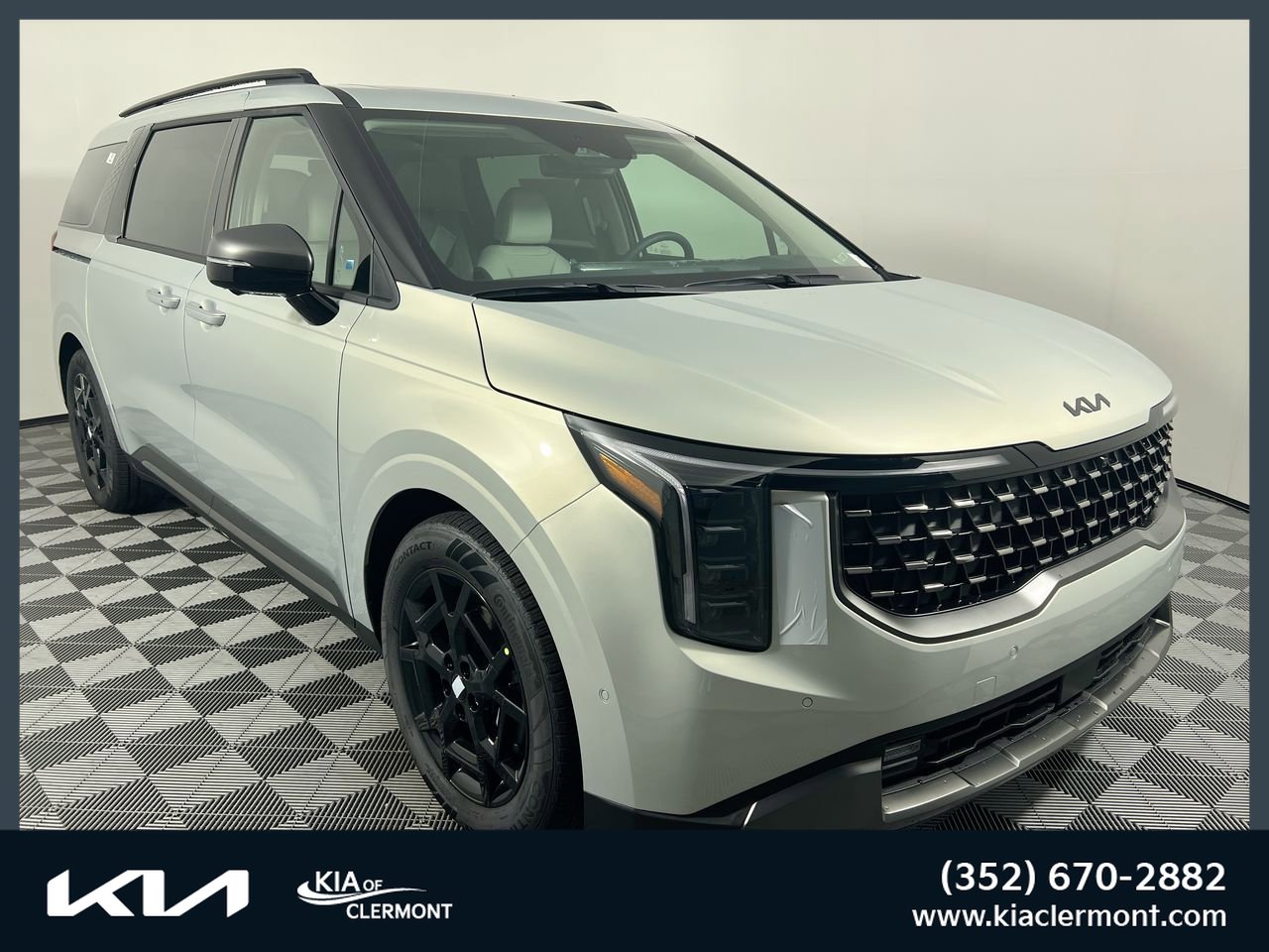 New 2026 Kia Carnival SX w/ SX Dark Edition Package