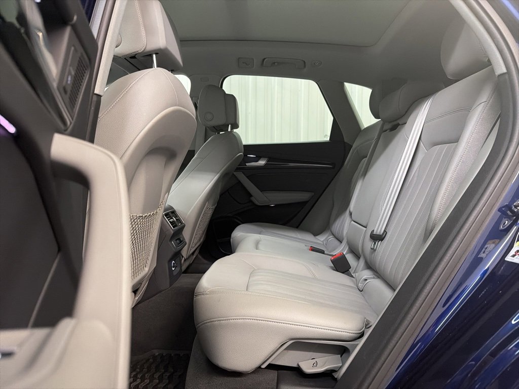 Used 2018 Audi Q5 Prestige w/ Prestige Package image 27