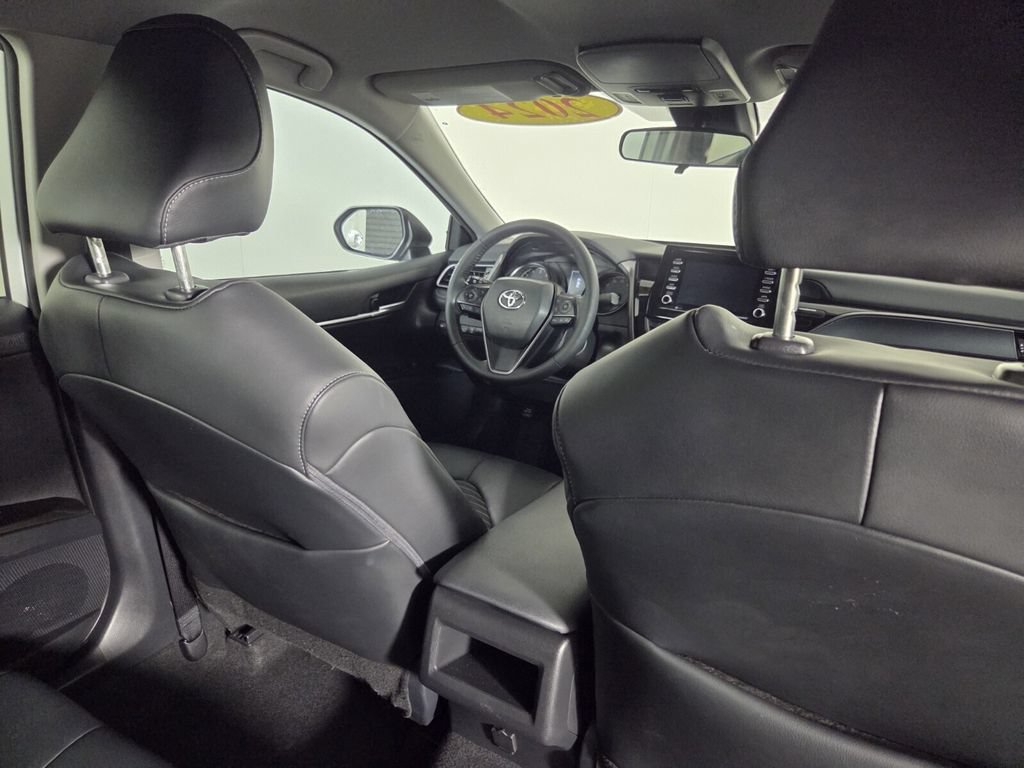Used 2024 Toyota Camry SE FWD image 30