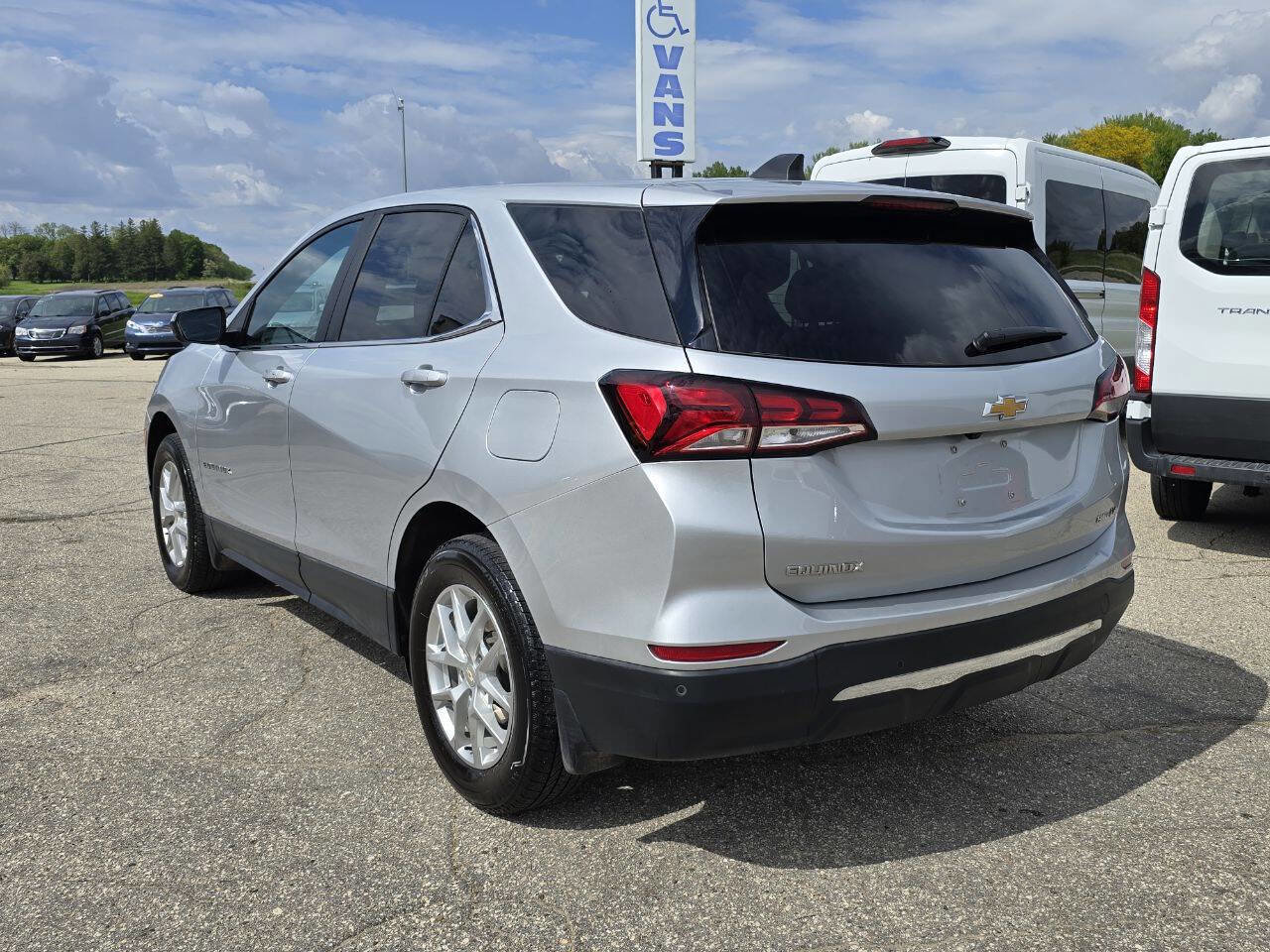 Used 2022 Chevrolet Equinox LT image 6