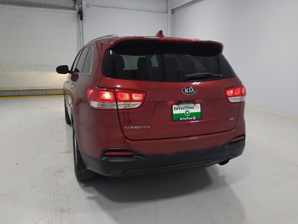 Used 2016 Kia Sorento LX w/ LX Convenience Package image 6