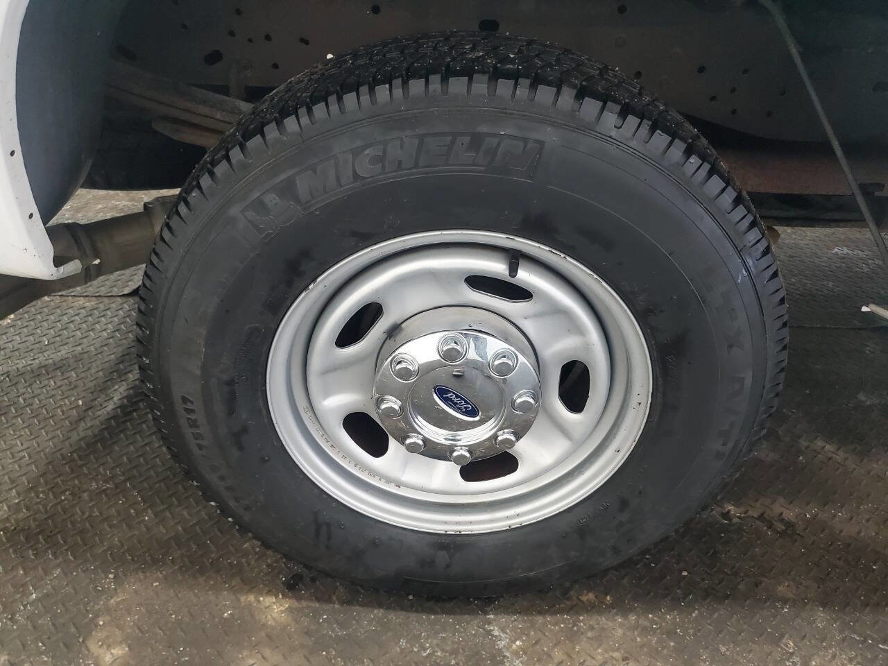 Used 2014 Ford F250 XL w/ XL Value Package image 13