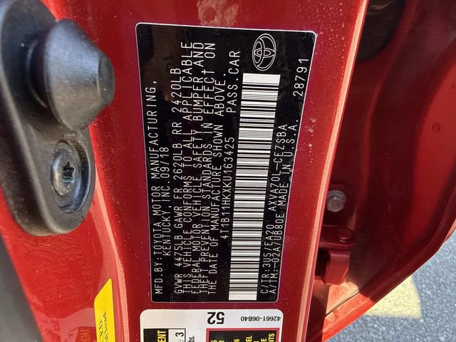 Used 2019 Toyota Camry SE w/ Convenience Package FWD image 29