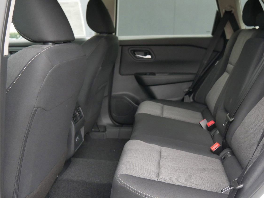 New 2026 Nissan Rogue SV w/ Cold Weather Package image 7