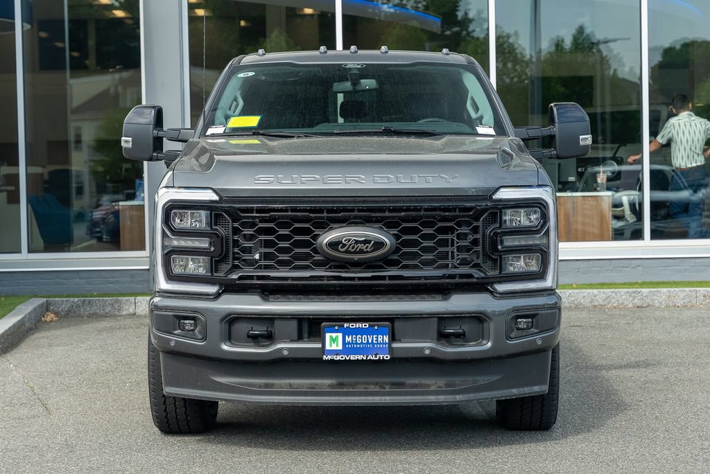 New 2026 Ford F250 Lariat w/ Black Appearance Package AWD/4WD image 2
