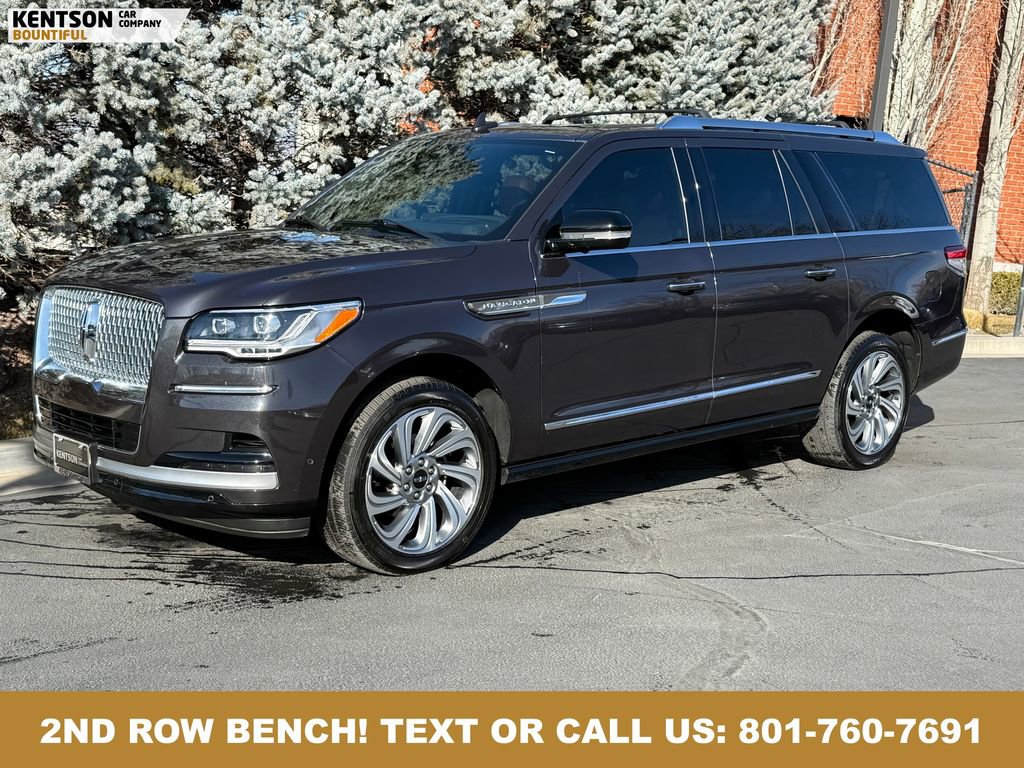 Used 2024 Lincoln Navigator L Reserve AWD/4WD image 1