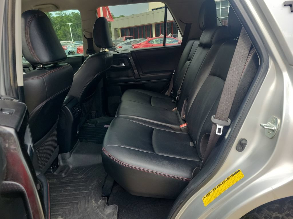 Used 2021 Toyota 4Runner TRD Off-Road Premium AWD/4WD image 30