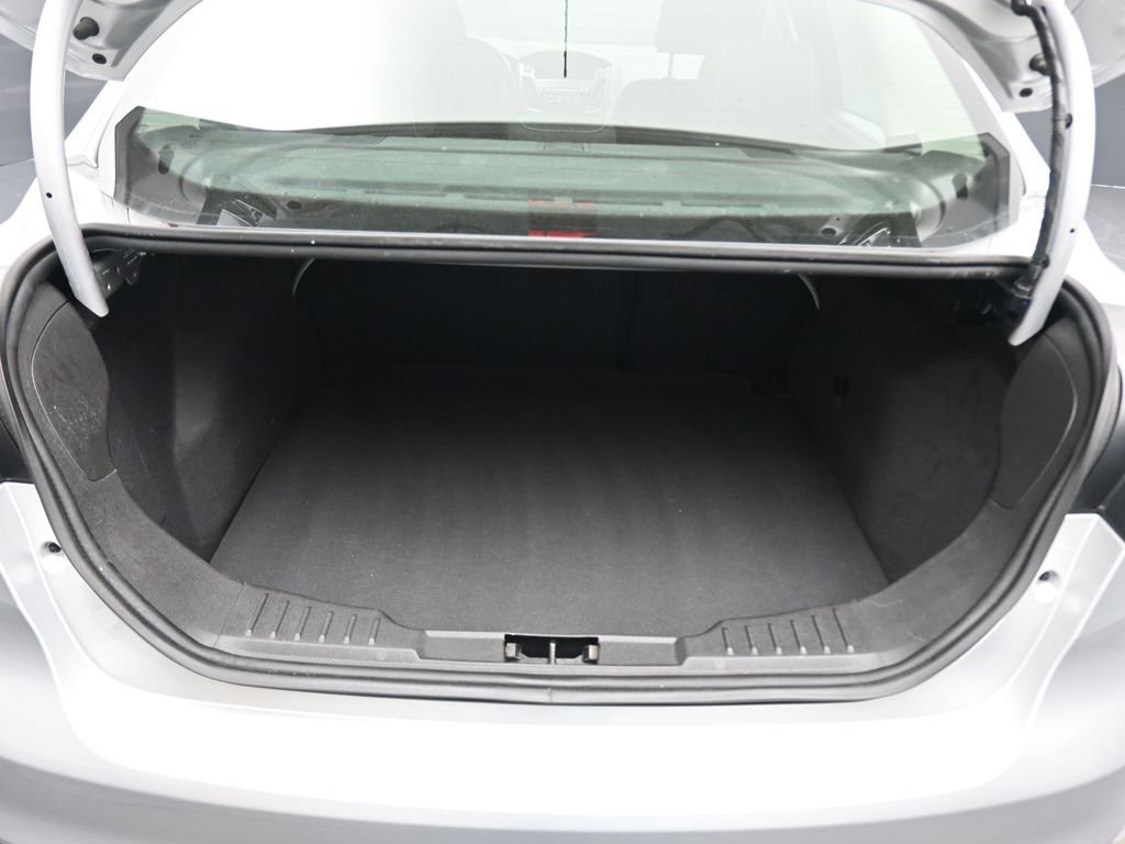 Used 2018 Ford Focus S image 36