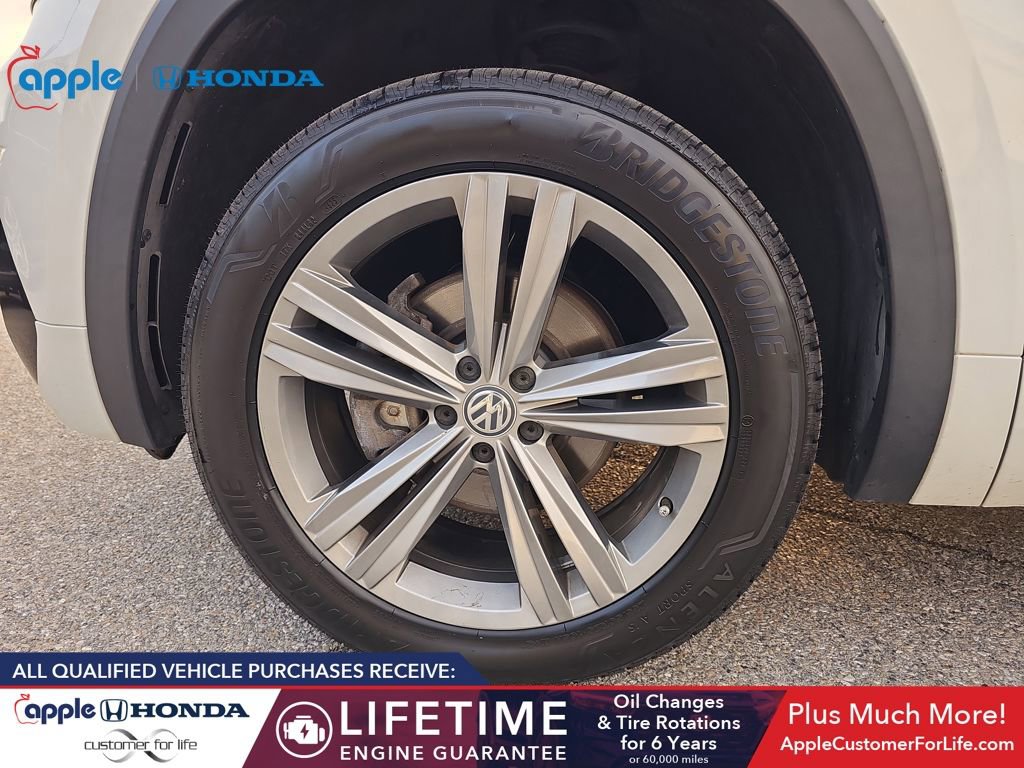 Used 2019 Volkswagen Atlas SEL R-Line image 35