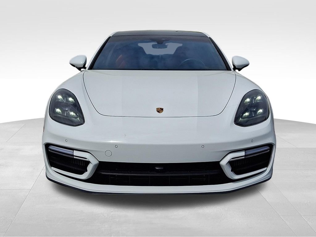 Used 2021 Porsche Panamera GTS image 2