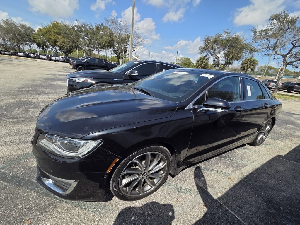 Used 2020 Lincoln MKZ Reserve w/ Luxury Package image 4