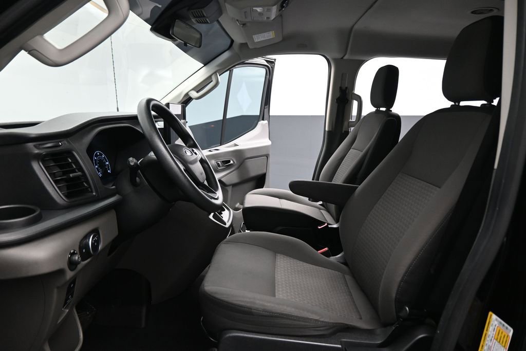 Certified 2023 Ford Transit 350 XLT RWD image 9