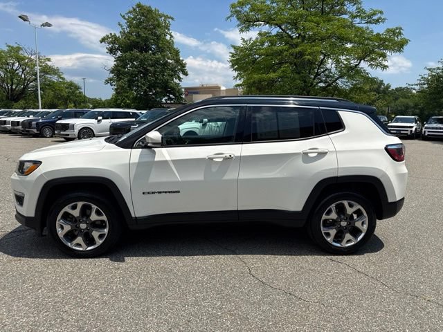 Used 2019 Jeep Compass Limited w/ Safety & Security Group AWD/4WD image 19