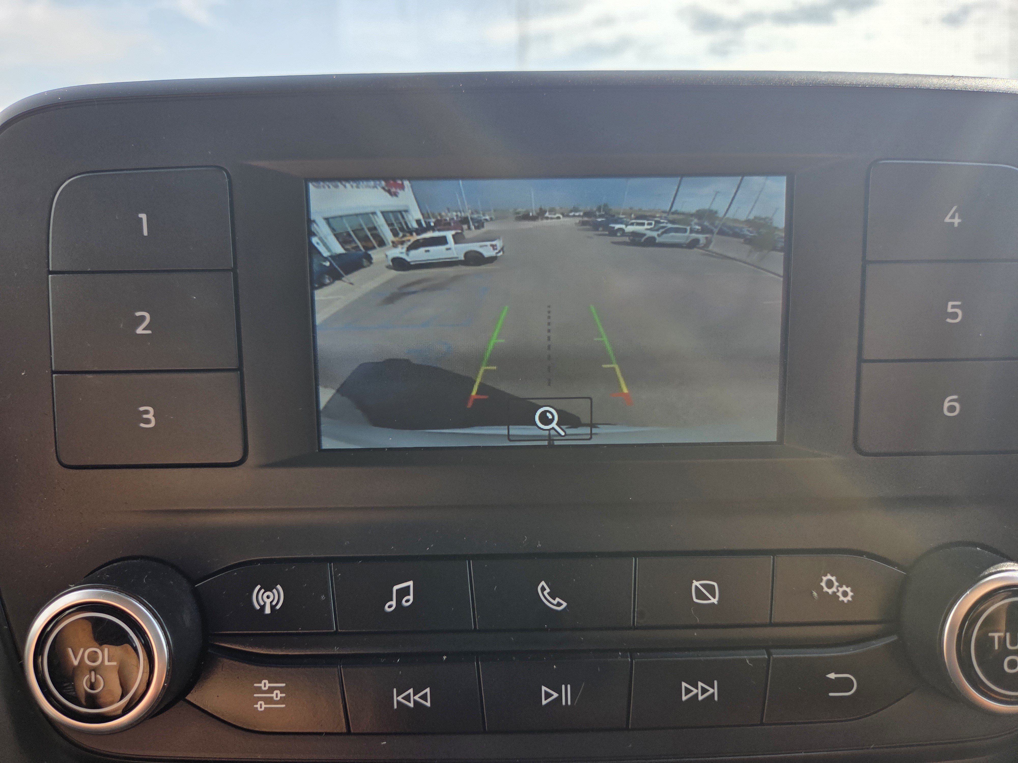 Used 2023 Ford Transit 250 148 High Roof AWD image 17