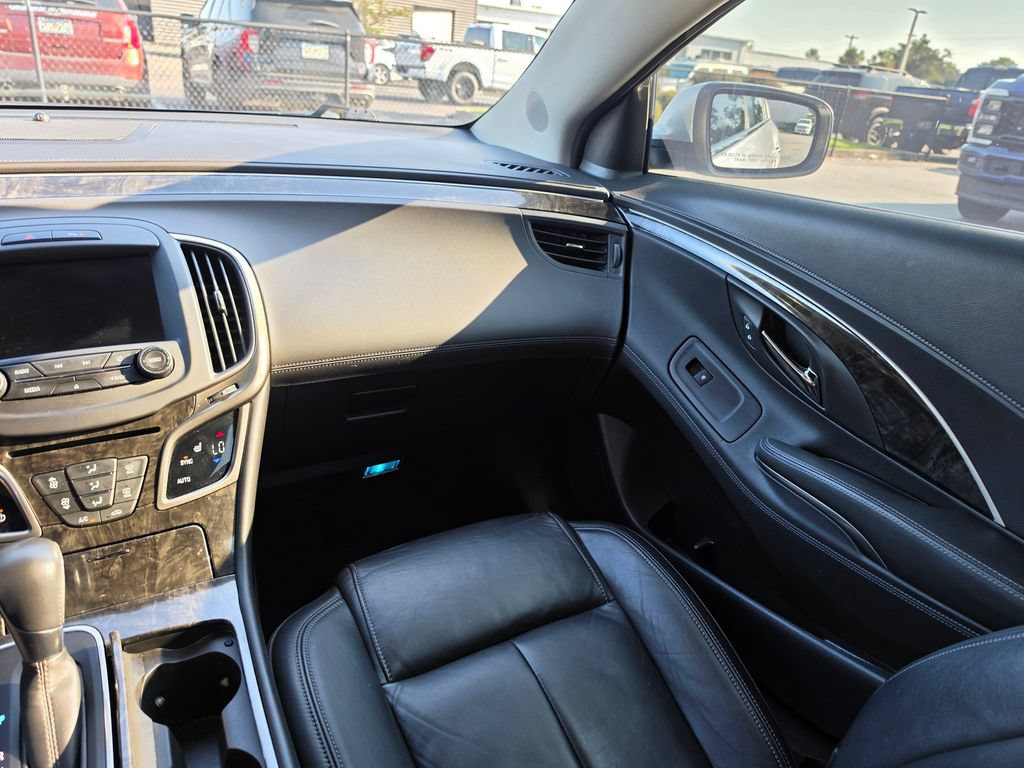 Used 2016 Buick LaCrosse Leather FWD image 17