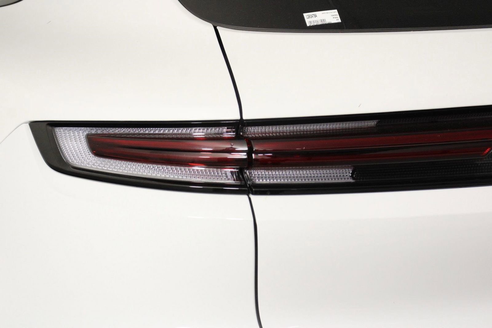 Certified 2025 Porsche Cayenne S image 21